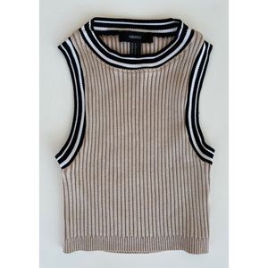 Beige crop top size S